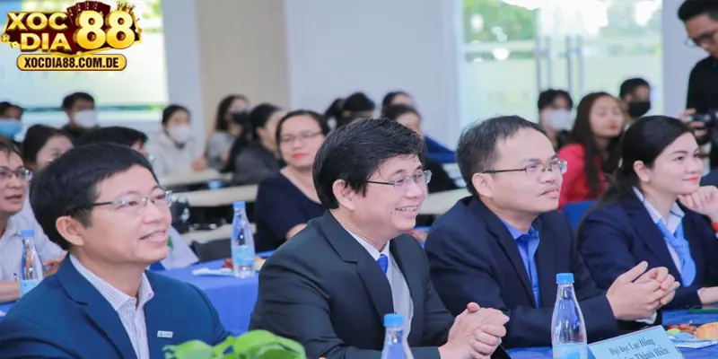 CEO - Xocdia88-Ứng dụng AI trong ngành cá cược trực tuyến